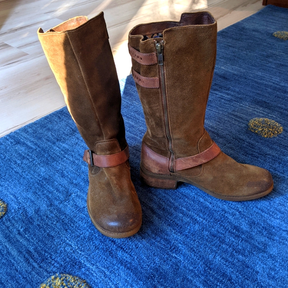 Ugg Boots Size 7 Eur 38